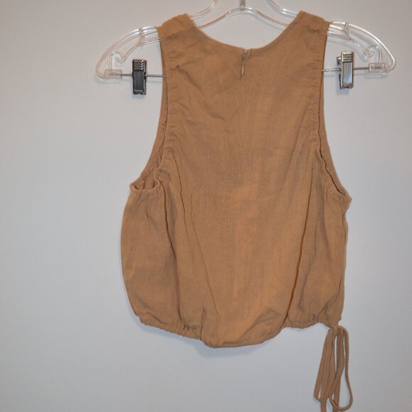 FOREVER 21 NWT Woven SAFARI Tan Sleeveless Zip Tie on Waist Rayon Top/Blouse S - Picture 3 of 6